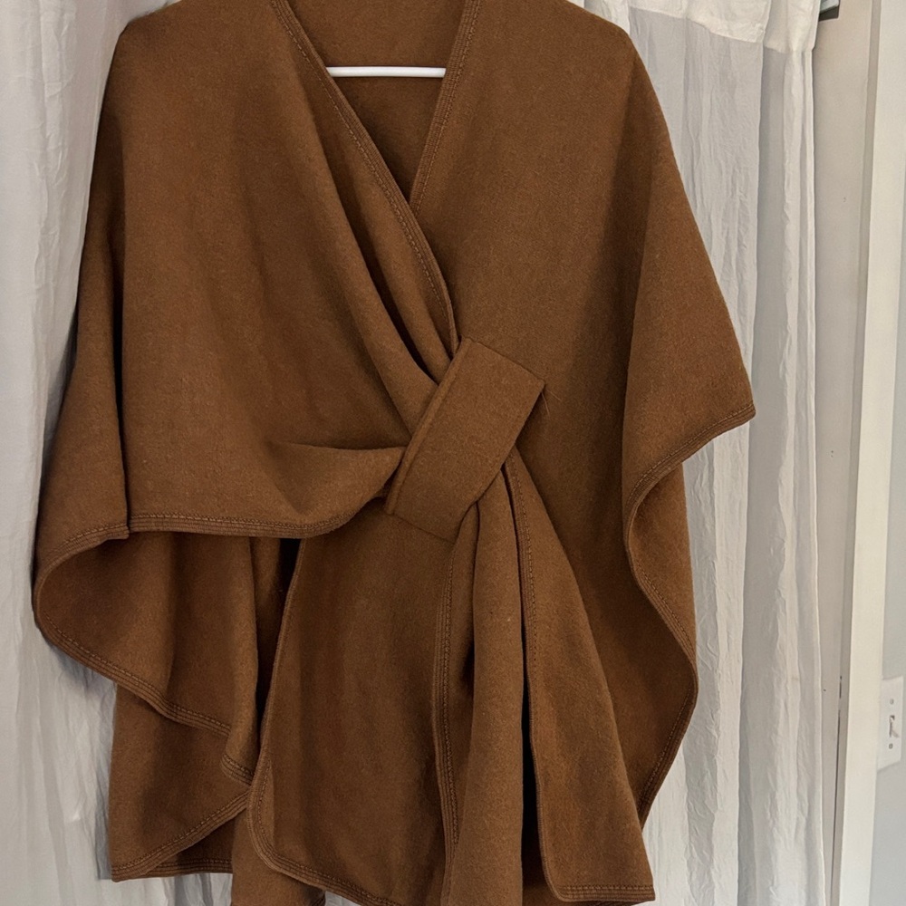 Chic Camel  Women's Wrap